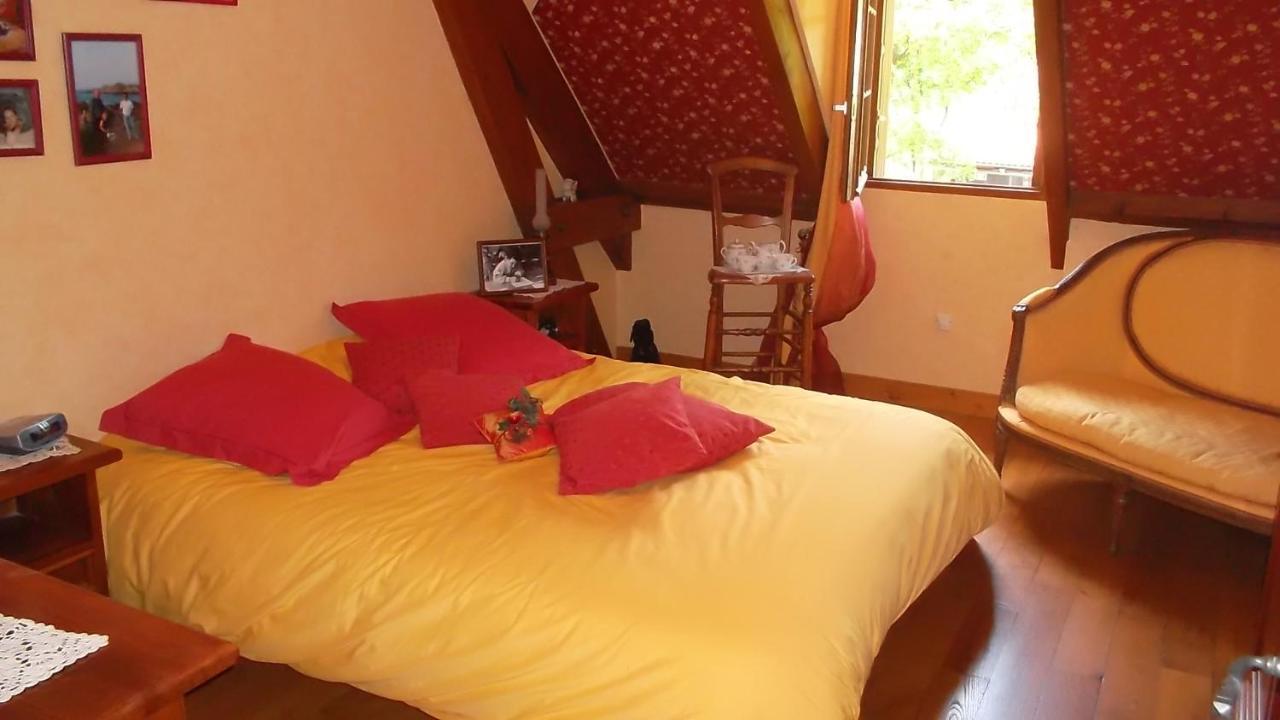 Chez Pascaline Bed & Breakfast Sarliac-sur-l'Isle Luaran gambar